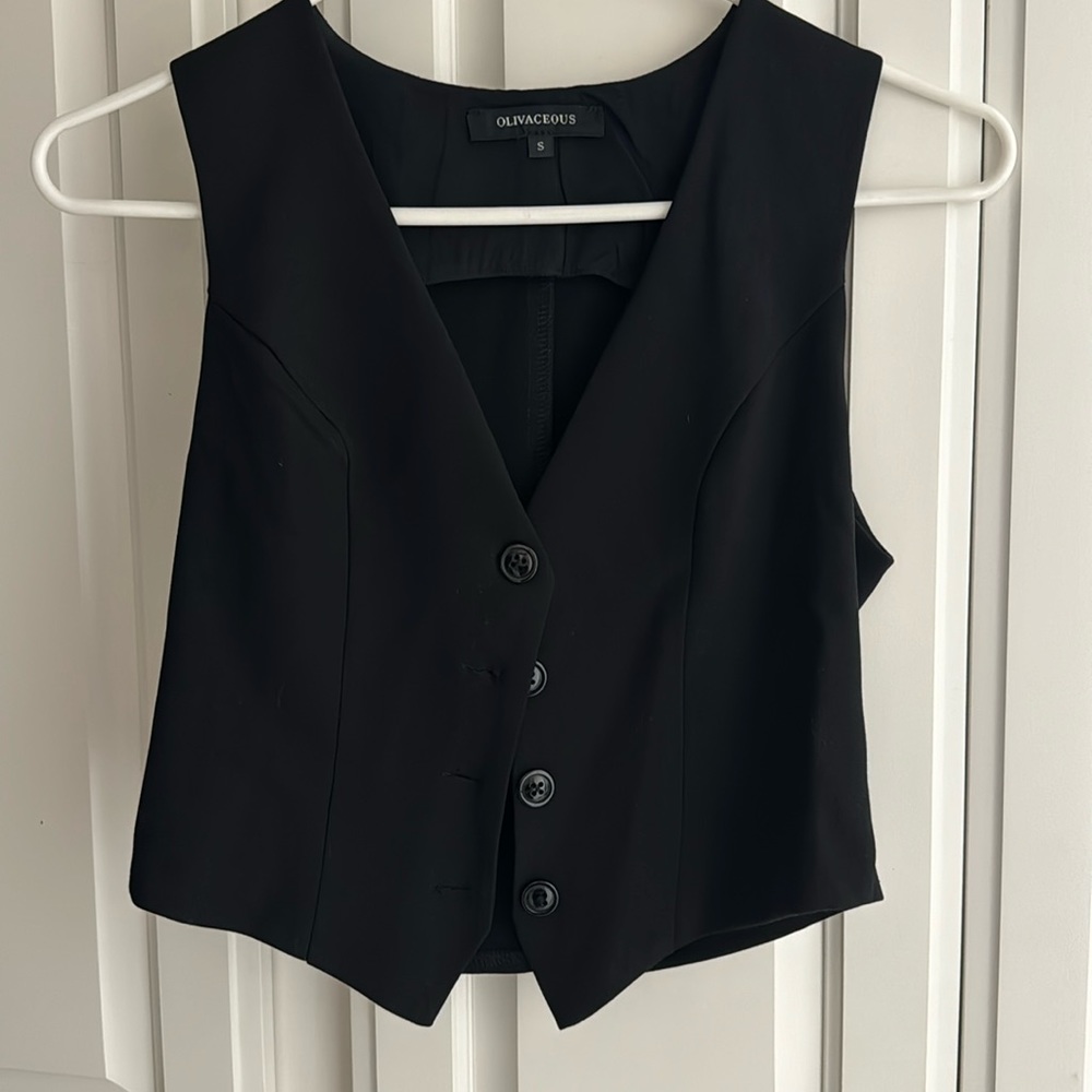 Black button up vest